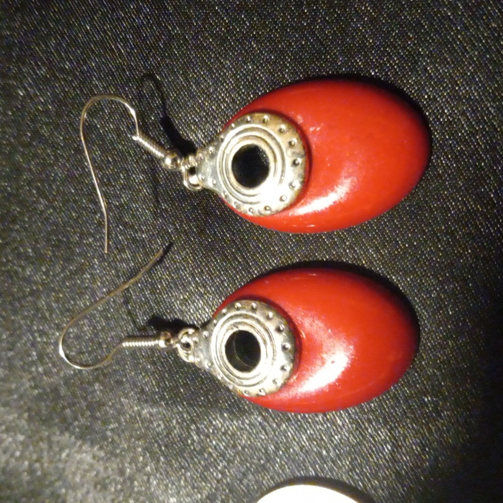 Dangling earrings